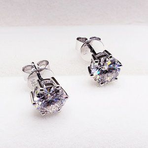 14K Solid  White Gold 2 Carats Moissanite Stud Earrings D-FL